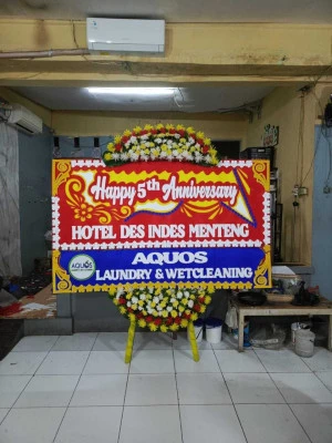 Papan Bunga di Jurangmangu Timur