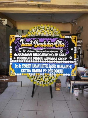 Papan Bunga di Jurangmangu Timur